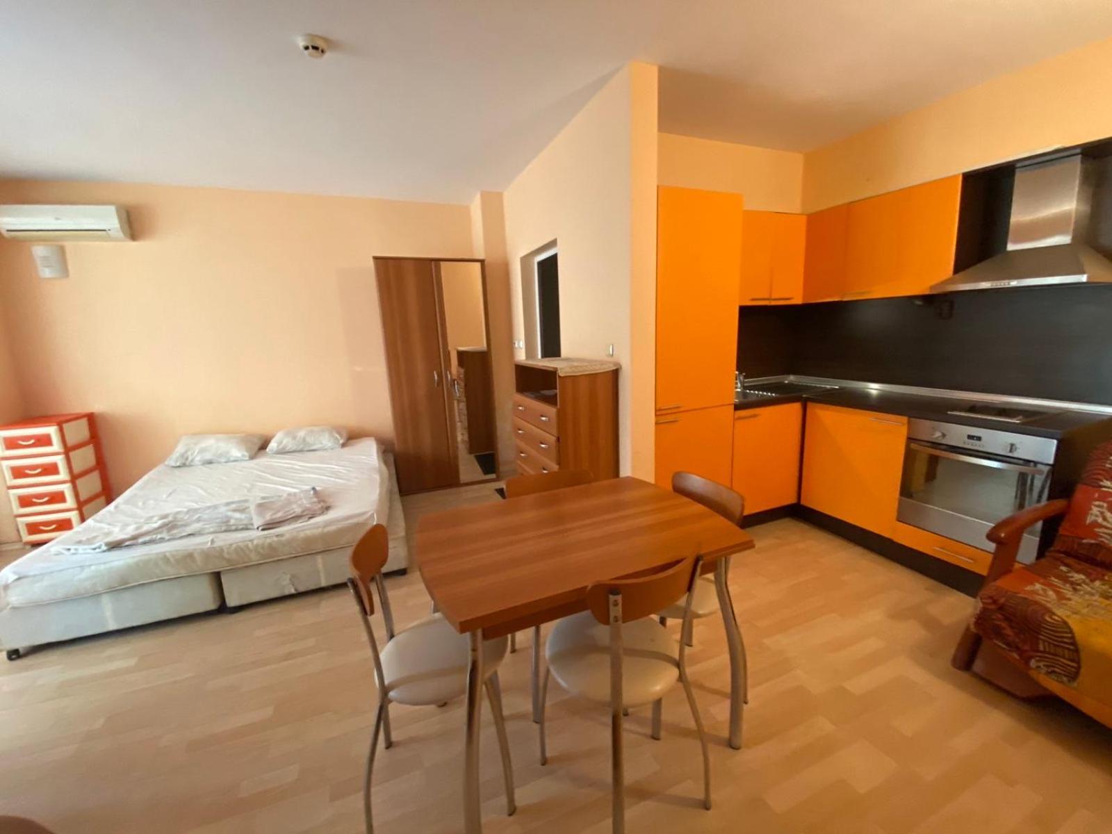 Stella Polaris 1 Apartments Slantschew brjag Exterior foto